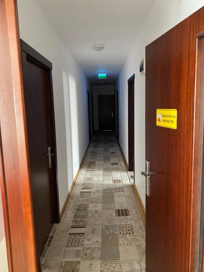 Casa Pino Hotel Braşov Buitenkant foto